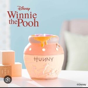 Scentsy Winnie the Pooh Hunny Pot Candle Holder - Cream and Yellow